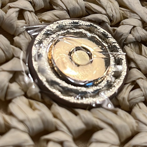 LILLY PULITZER Botanical Garden Straw Crossbody Flutter Clutch - Picture 13 of 17